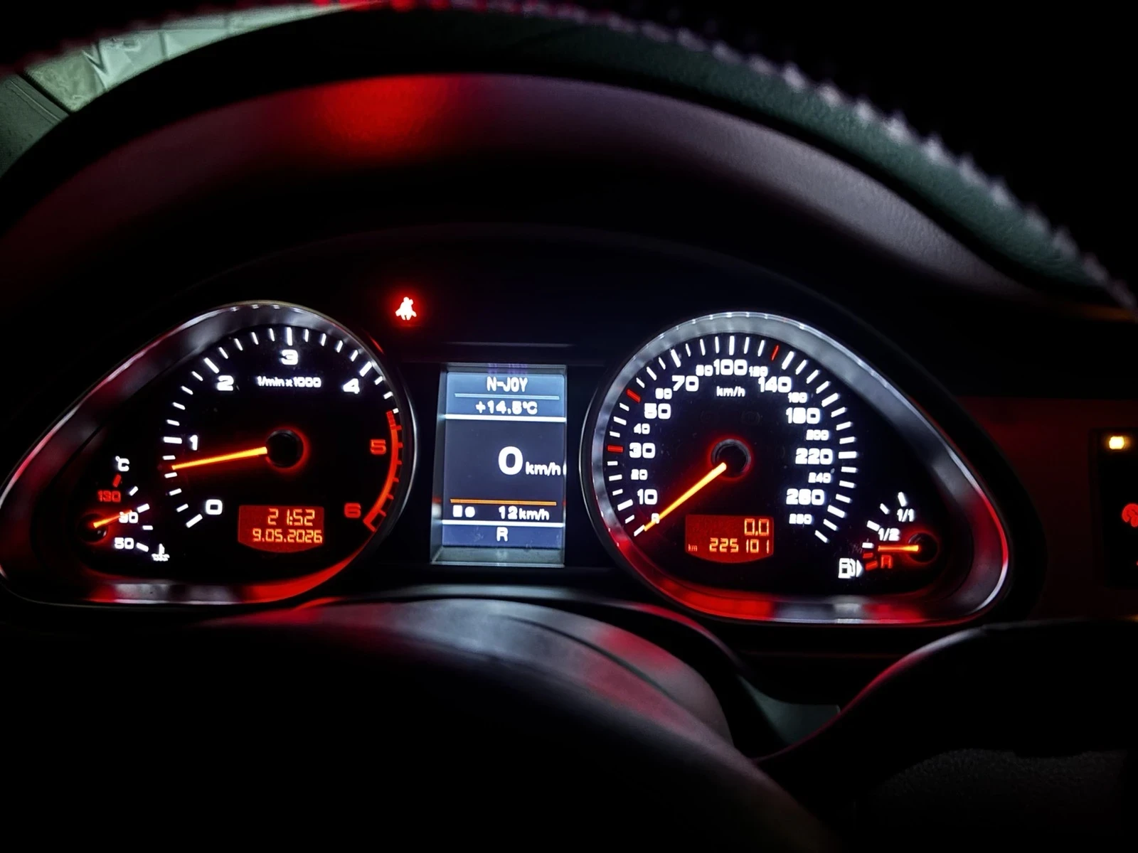 Audi Q7, снимка 7 - Автомобили и джипове - 54755692