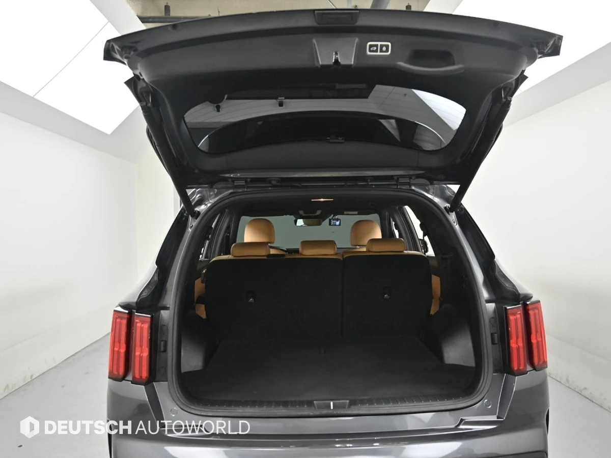 Kia Sorento 2.5T 2WD Noblesse | Distronic | 360 Camera | , снимка 17 - Автомобили и джипове - 54885152