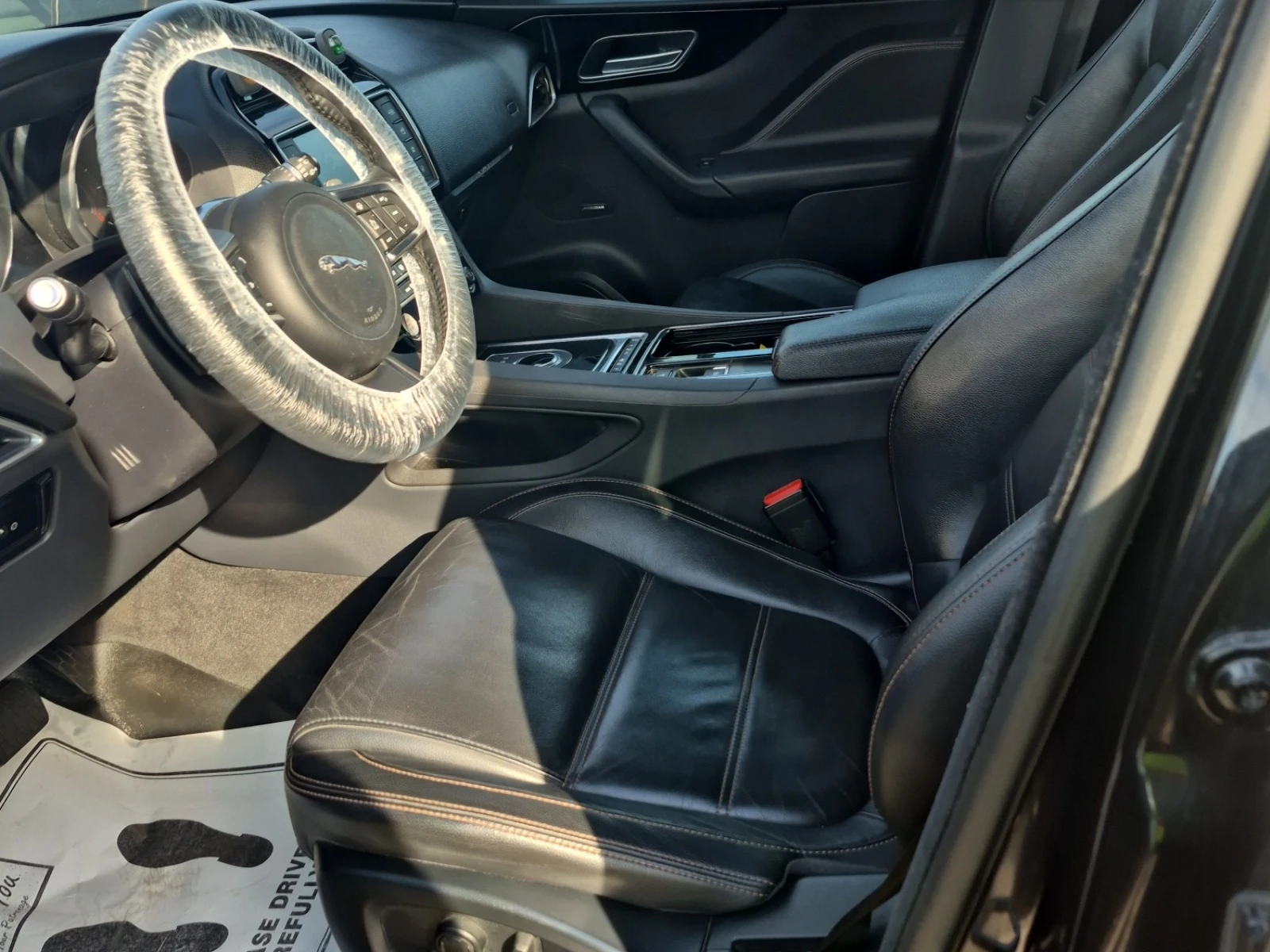 Jaguar F-PACE PRESTIGE 2.0D * * CARFAX * * АВТО КРЕДИТ * * , снимка 5 - Автомобили и джипове - 55153469