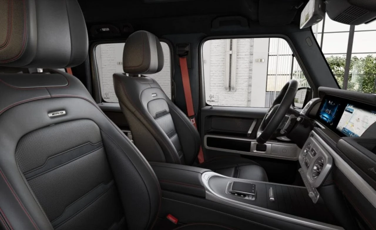 Mercedes-Benz G 63 AMG MANUFAKTUR / NIGHT / BURM / MULTIBEAM / 360 / , снимка 12 - Автомобили и джипове - 55977878
