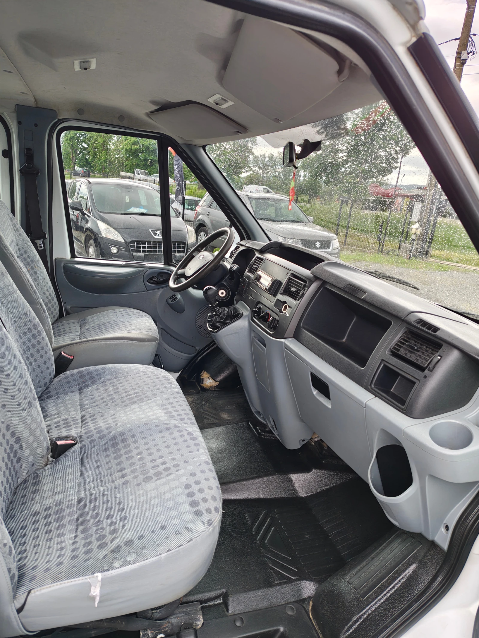 Ford Transit 2.5 дизел, снимка 14 - Бусове и автобуси - 54639824