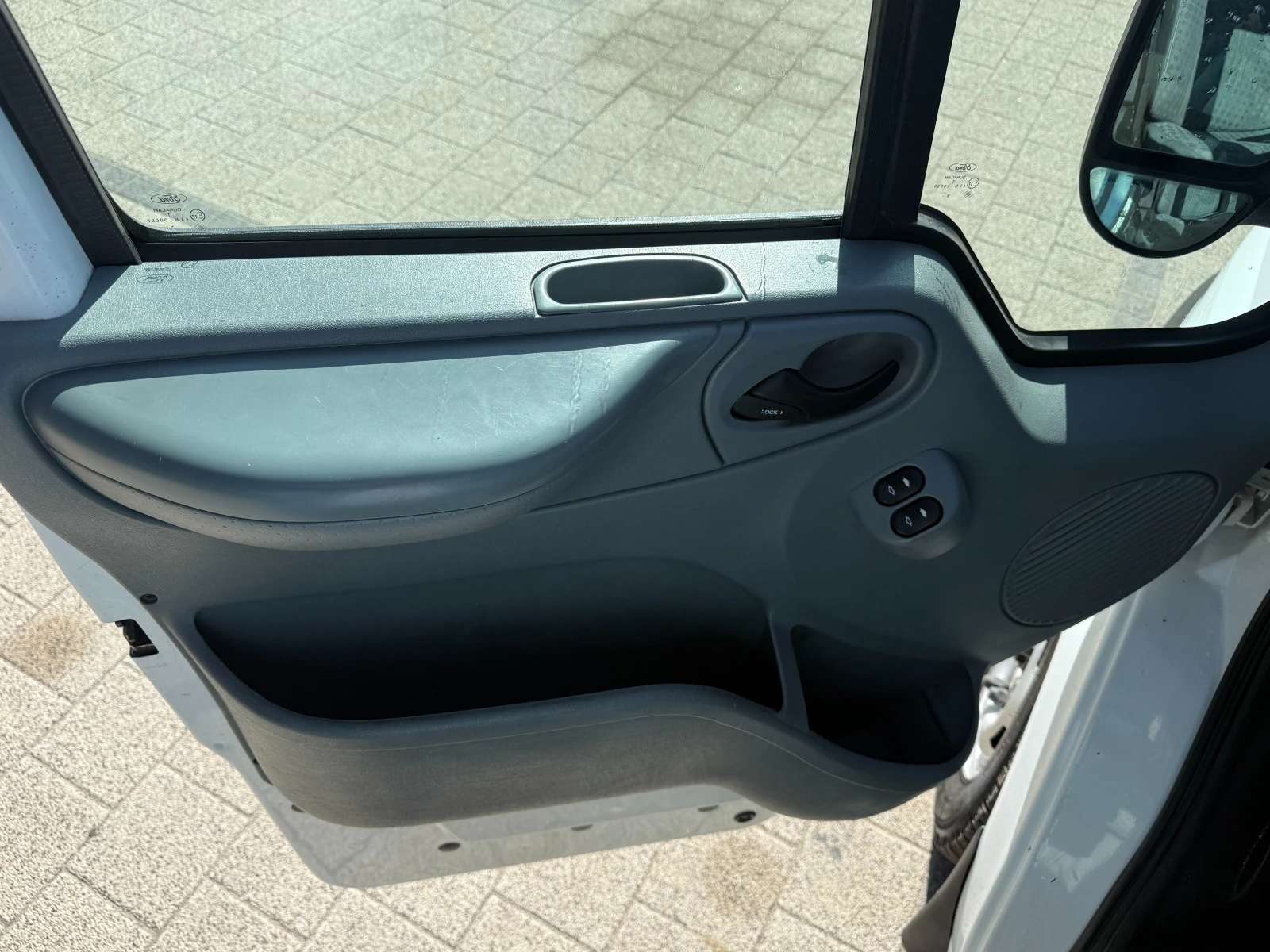 Ford Transit 2.2TDCI �������� L1H1  | Mobile.bg � ����������� 15