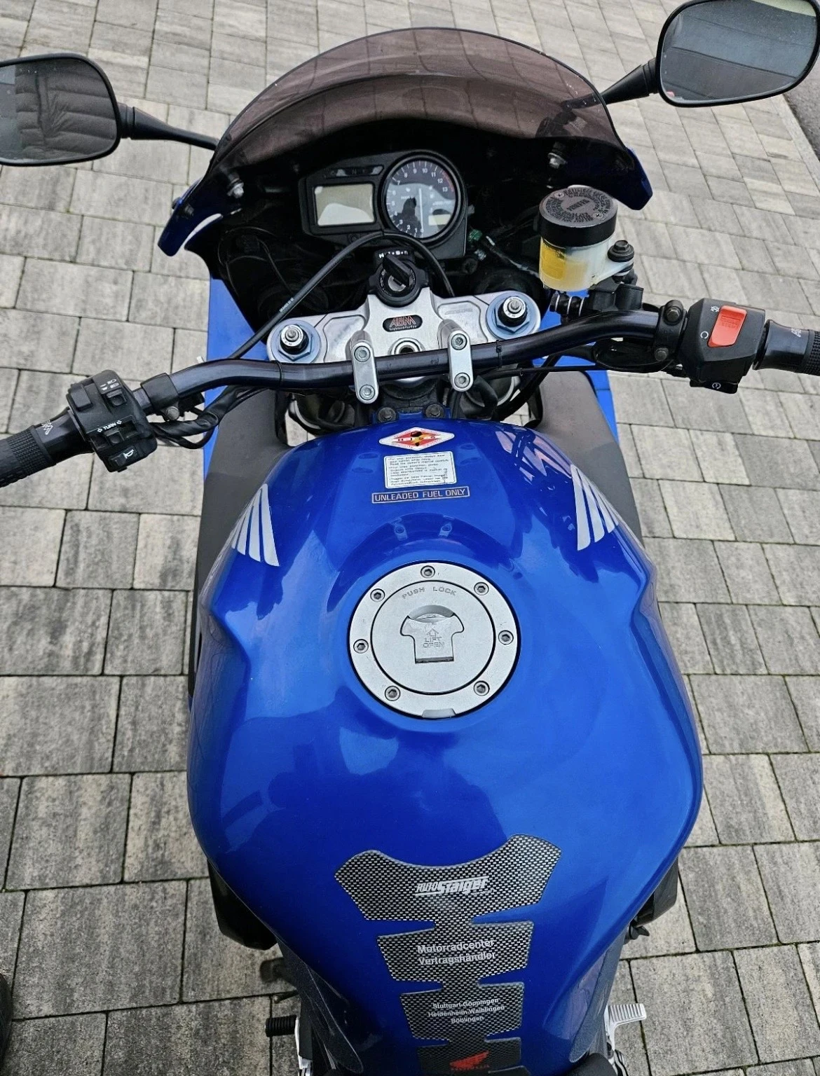 Honda Cbr CBR954 - изображение 3