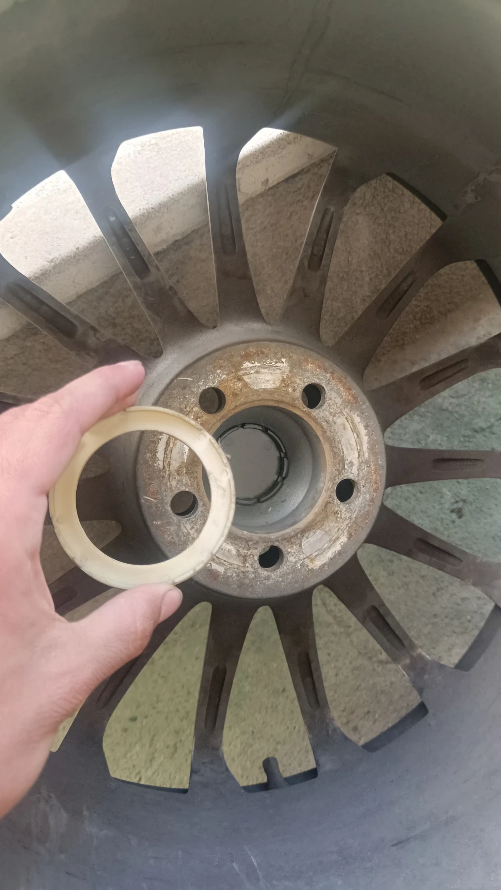 ���� � ������ 205/55R17 | Mobile.bg � ����������� 11