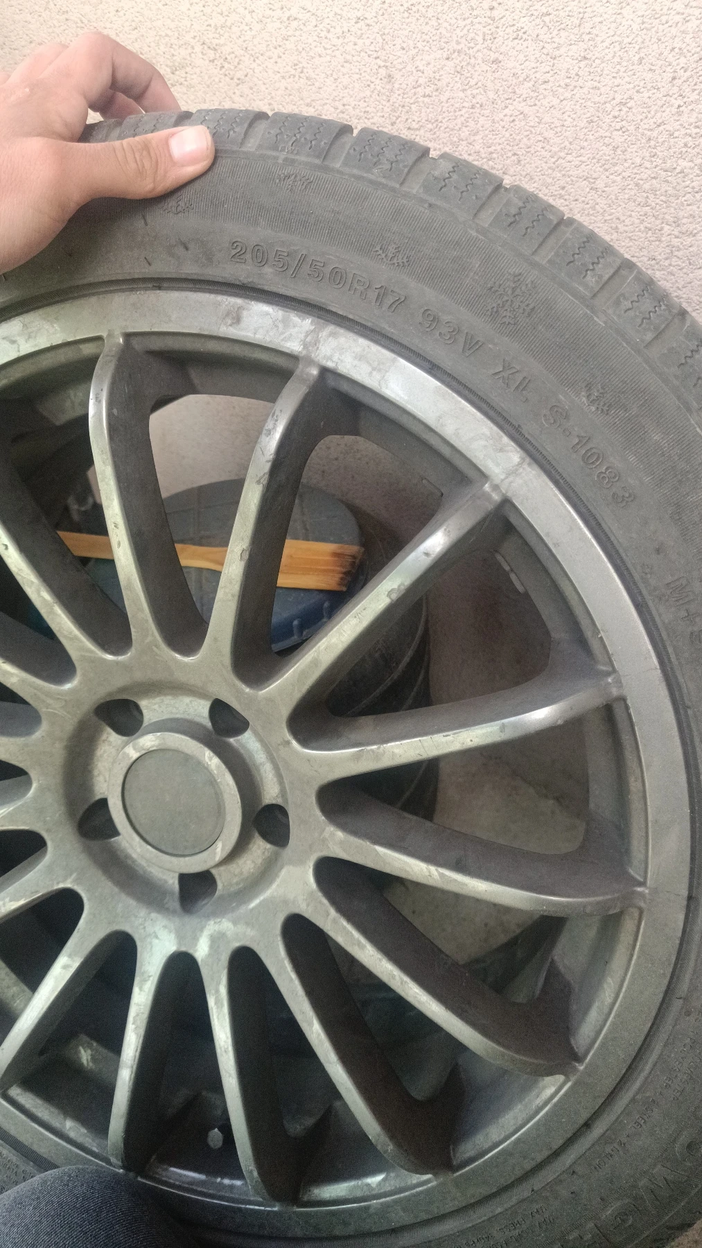 ���� � ������ 205/55R17 | Mobile.bg � ����������� 3