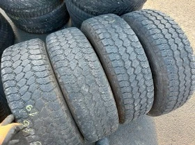 Гуми Зимни 225/75R16, снимка 1 - Гуми и джанти - 39391544