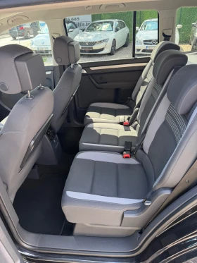 VW Touran 2.0TDi / Подгрев / Самопаркиране, снимка 9