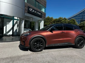 Lexus LBX Original Edition , снимка 2