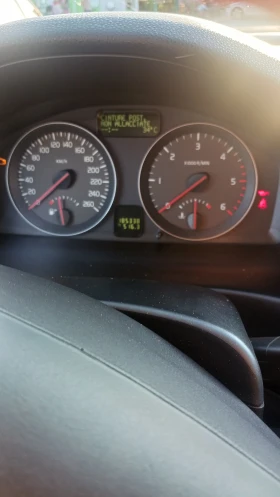 Volvo V50 Комби, снимка 6