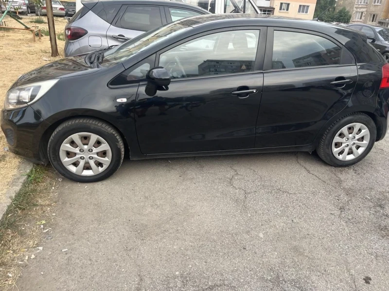 Kia Rio, снимка 2 - Автомобили и джипове - 47318288