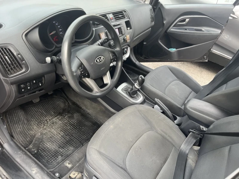 Kia Rio, снимка 5 - Автомобили и джипове - 47318288