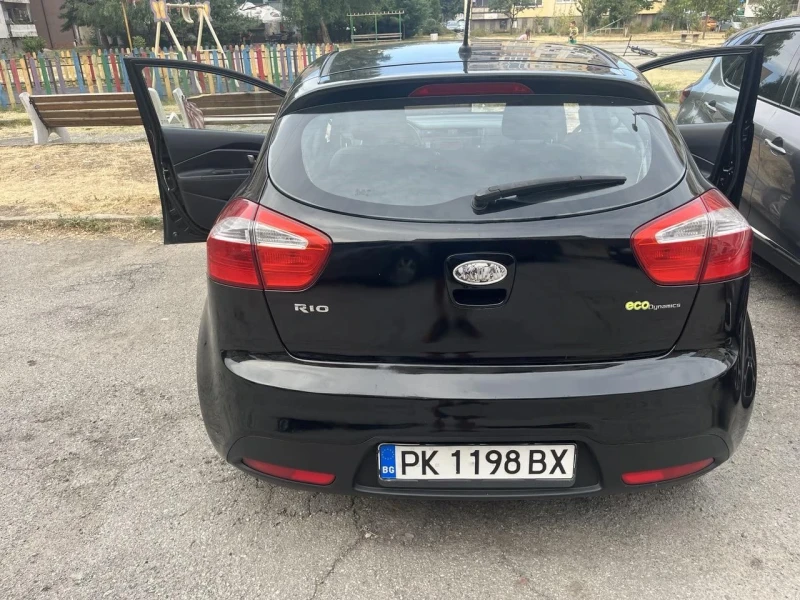 Kia Rio, снимка 4 - Автомобили и джипове - 47318288