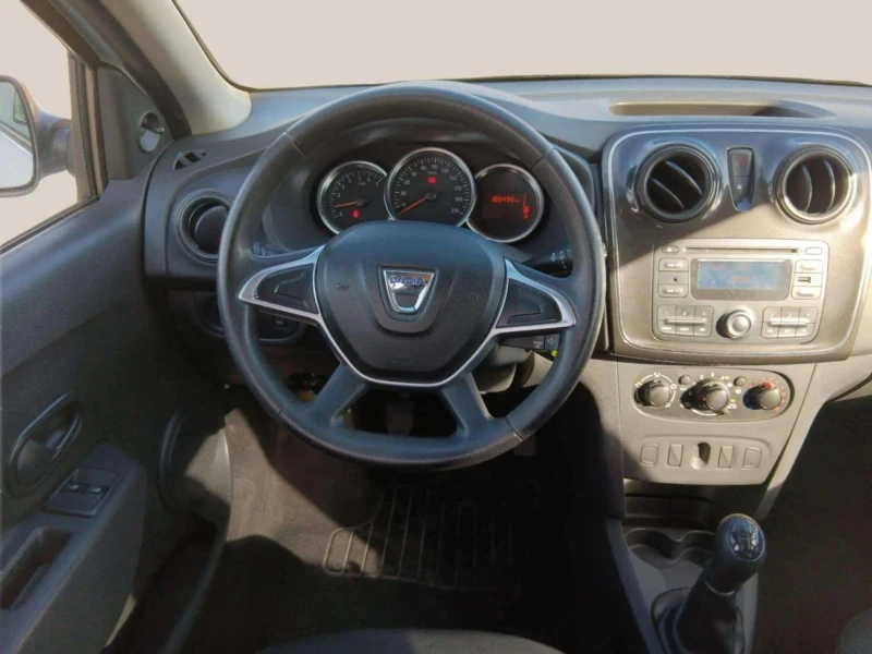 Dacia Logan 1.5dci, снимка 7 - Автомобили и джипове - 48100555