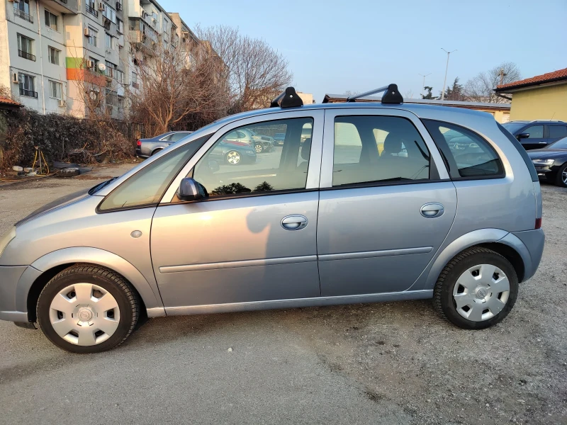 Opel Meriva, снимка 3 - Автомобили и джипове - 48796475