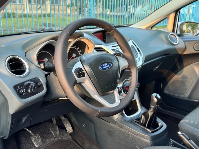 Ford Fiesta 1.6TDCi~90hp~ITALY, снимка 9 - Автомобили и джипове - 50617190