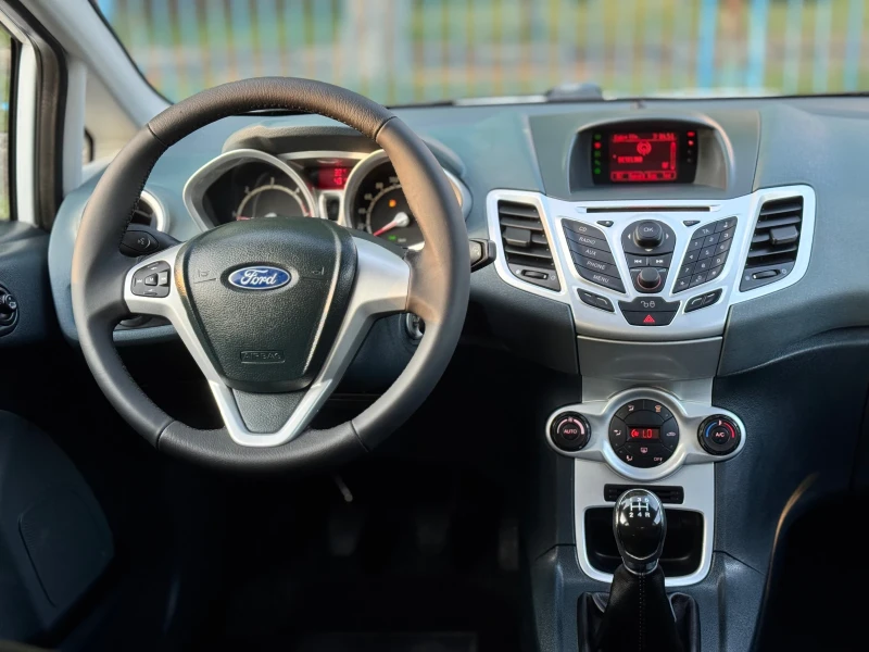Ford Fiesta 1.6TDCi~90hp~ITALY, снимка 11 - Автомобили и джипове - 50617190