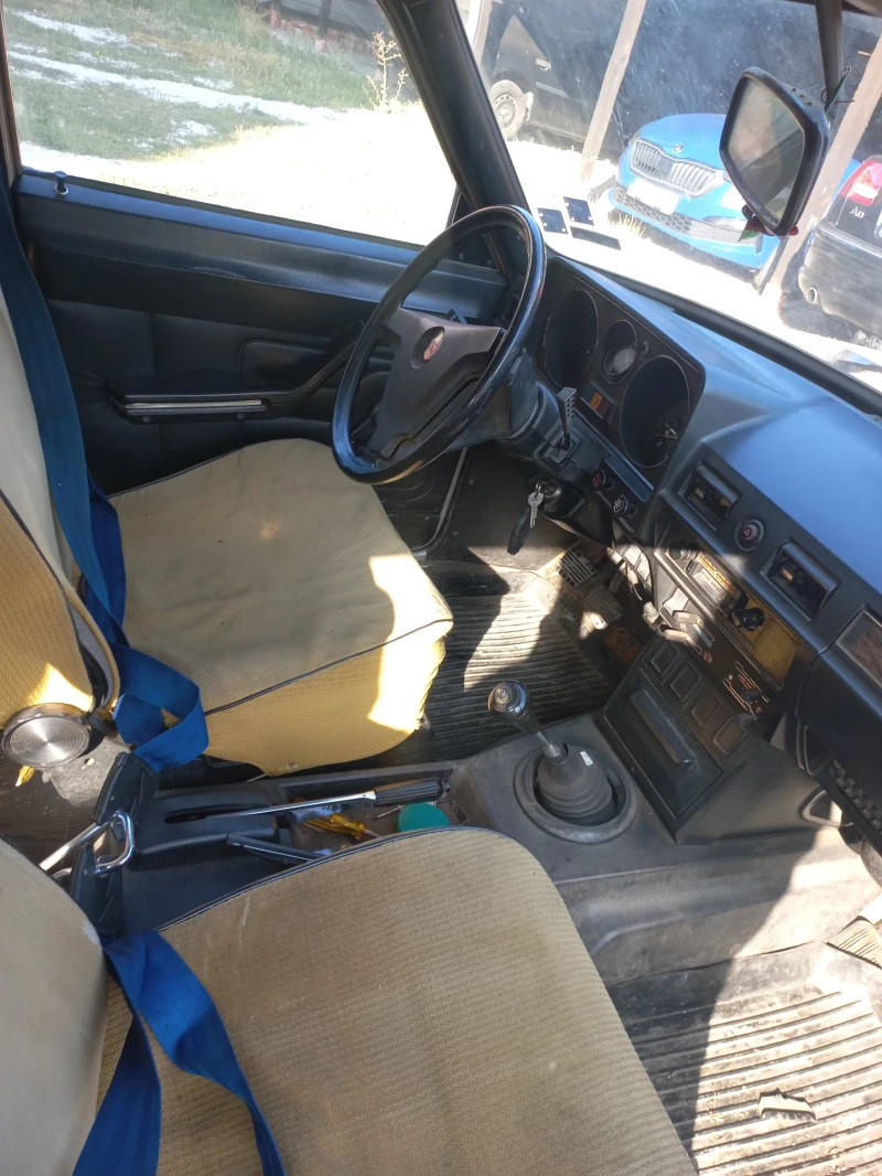 Volga 24 GAZ 2410, снимка 9 - Автомобили и джипове - 51709291