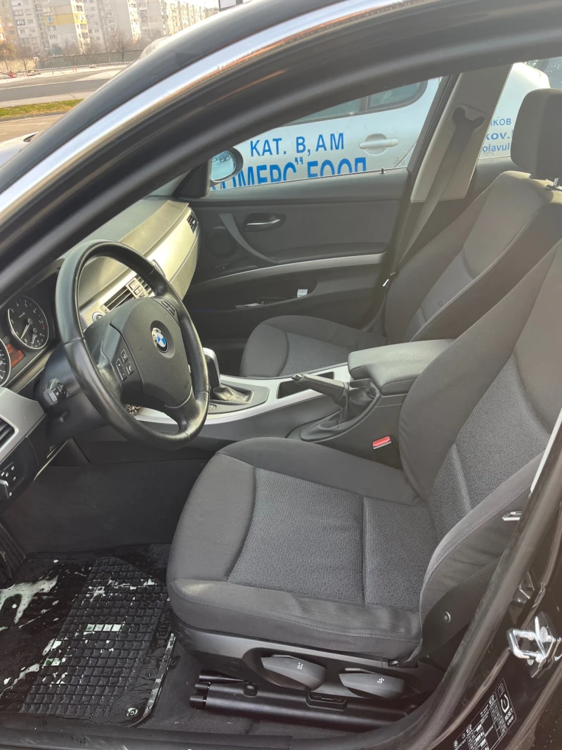 BMW 325 XI LPG, снимка 7 - Автомобили и джипове - 52836465