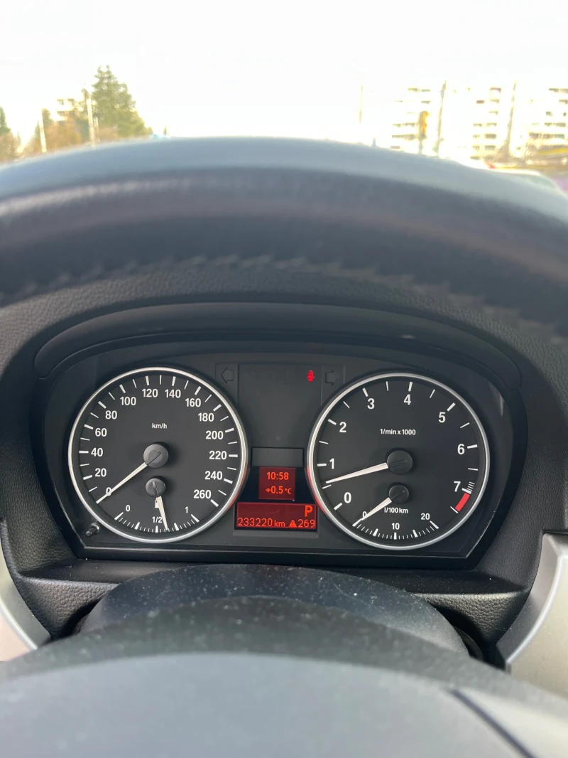 BMW 325 XI LPG, снимка 9 - Автомобили и джипове - 52836465