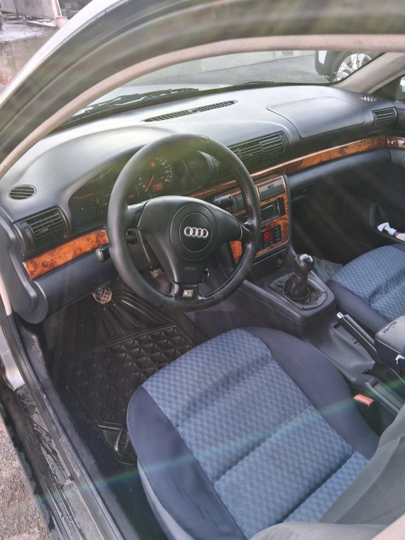 Audi A4, снимка 6 - Автомобили и джипове - 53002538