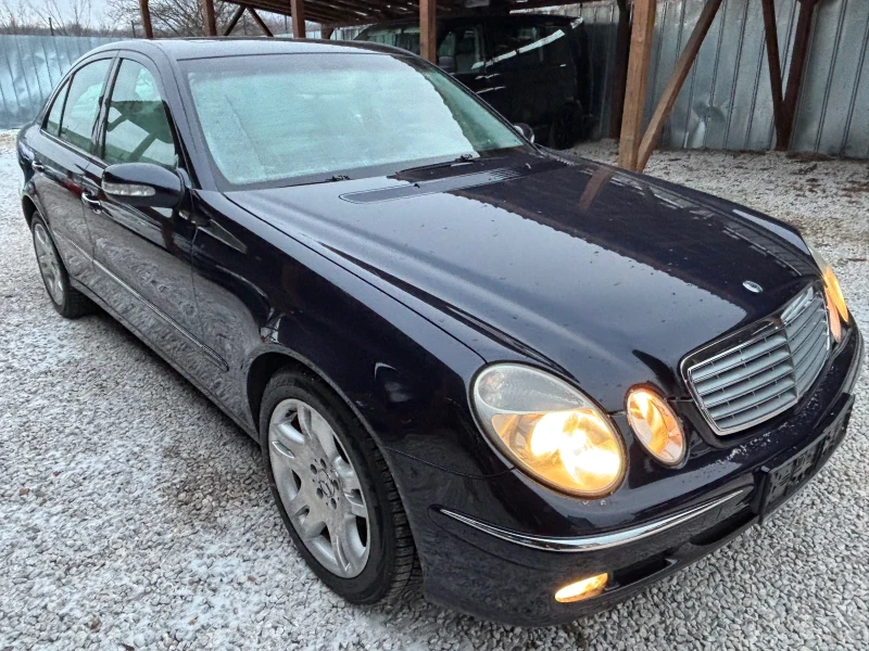 Mercedes-Benz E 240 184k км / FULL SERVICE HISTORY, снимка 4 - Автомобили и джипове - 53156124