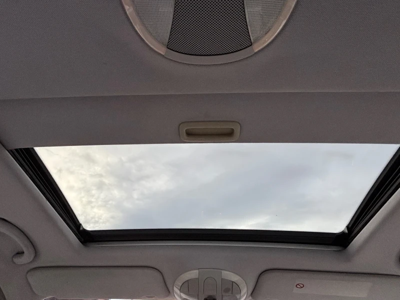 Mercedes-Benz E 240 184k км / FULL SERVICE HISTORY, снимка 8 - Автомобили и джипове - 53014050