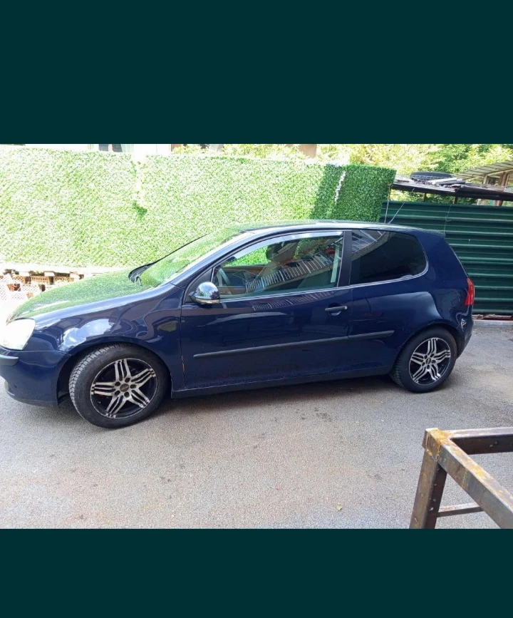 VW Golf, снимка 2 - Автомобили и джипове - 53238060