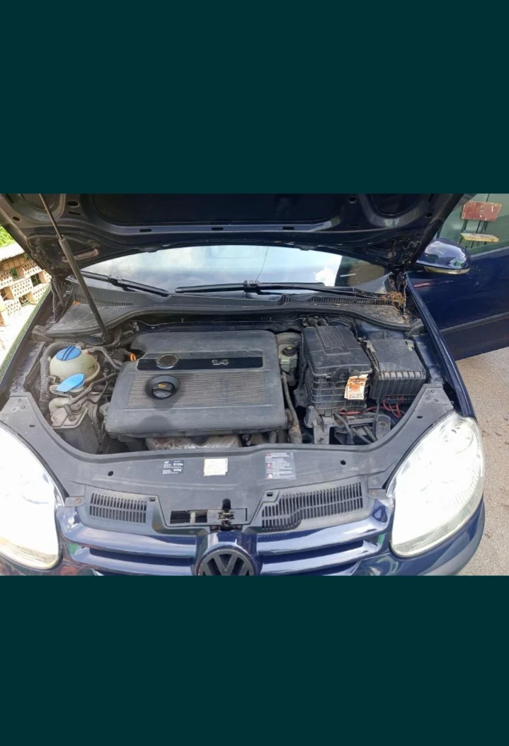 VW Golf, снимка 5 - Автомобили и джипове - 53238060