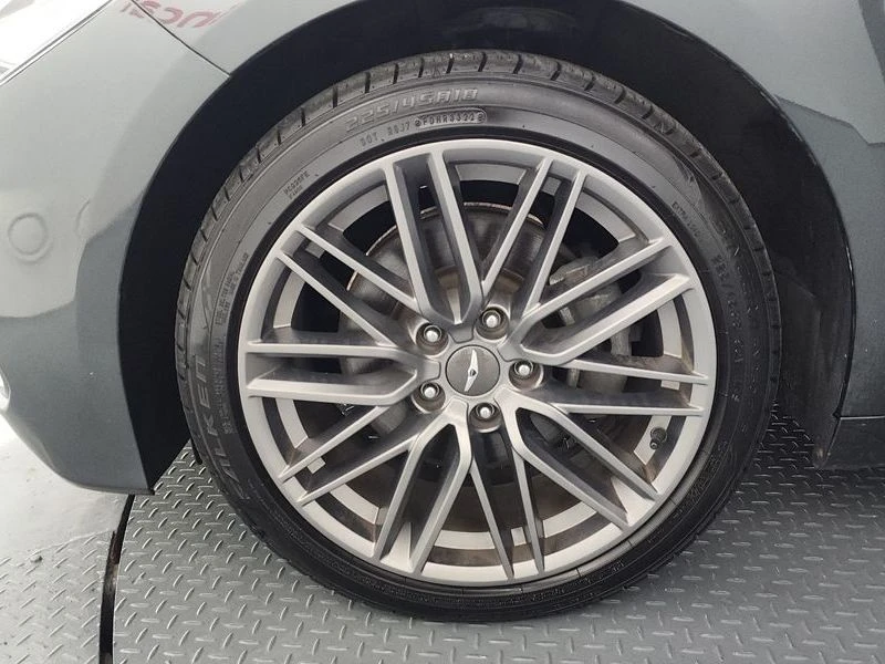 Genesis G70 2.2 Automatic, снимка 5 - Автомобили и джипове - 55598182