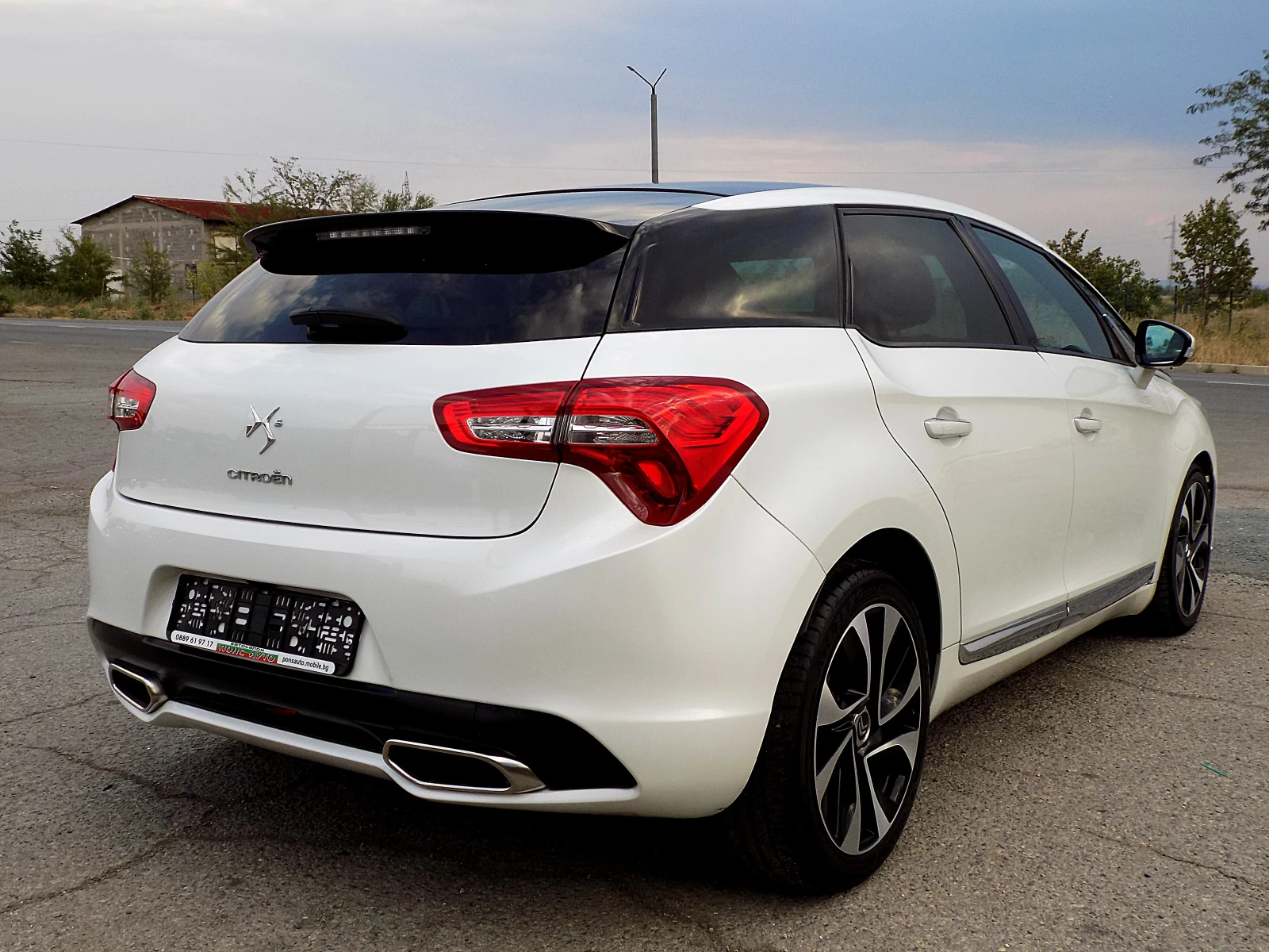 Citroen DS5 1.6T/AUTOMATIC/КОЖА/NAVi/БЯЛА ПЕРЛА - изображение 3