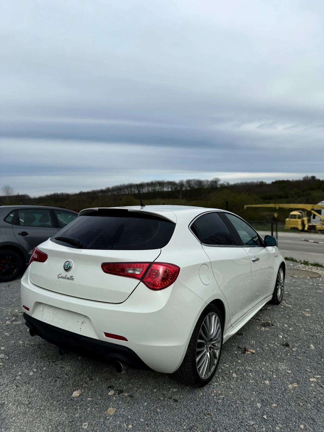 Alfa Romeo Giulietta 2.0 JTD КОЖА - изображение 5