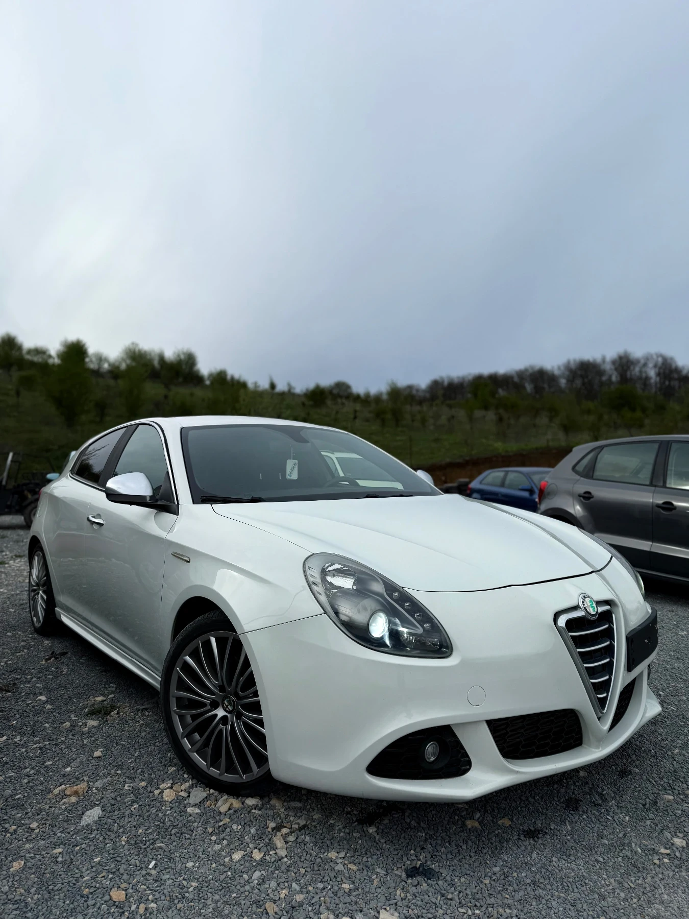 Alfa Romeo Giulietta 2.0 JTD КОЖА - изображение 2