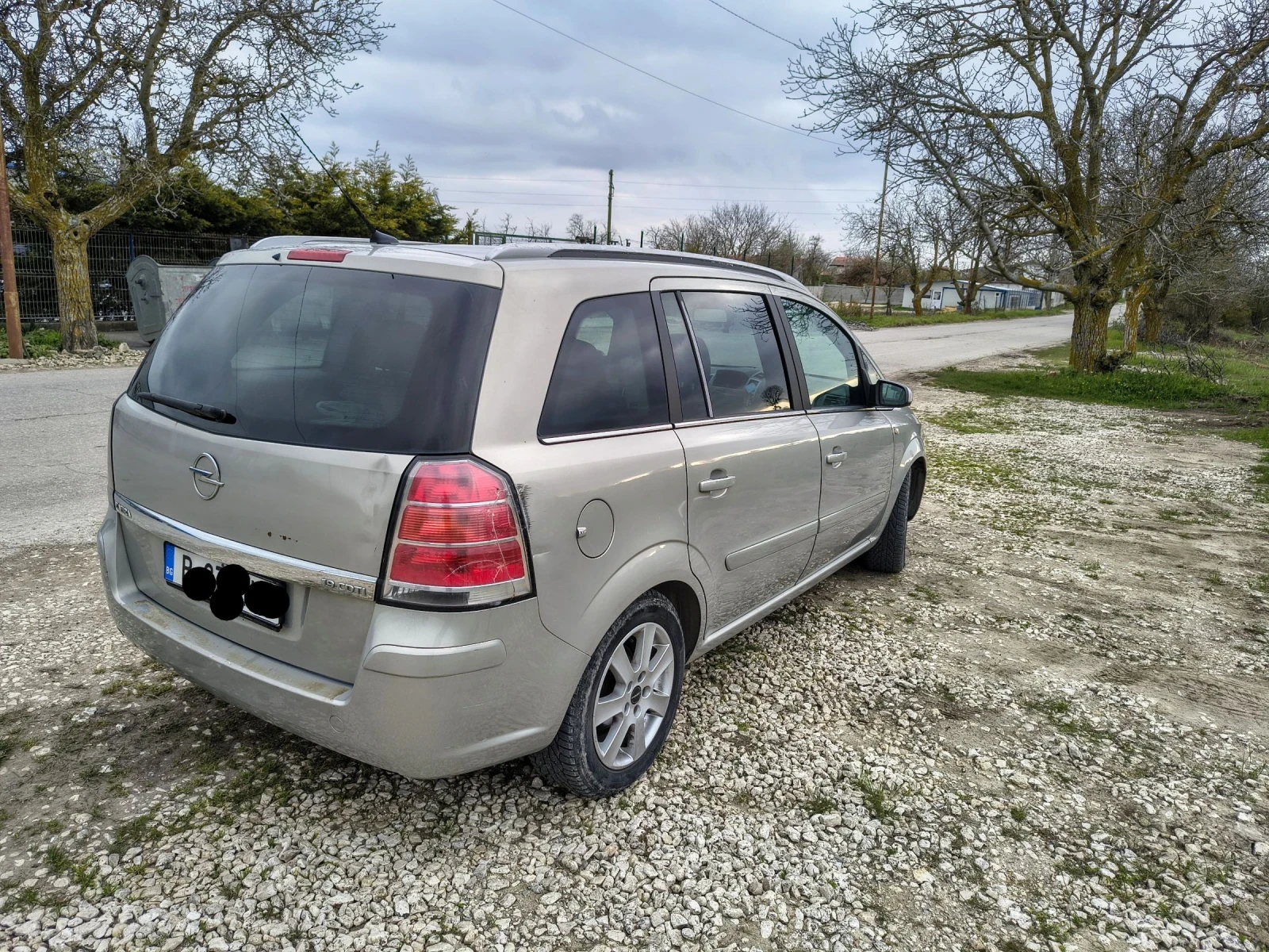 Opel Zafira  - изображение 4