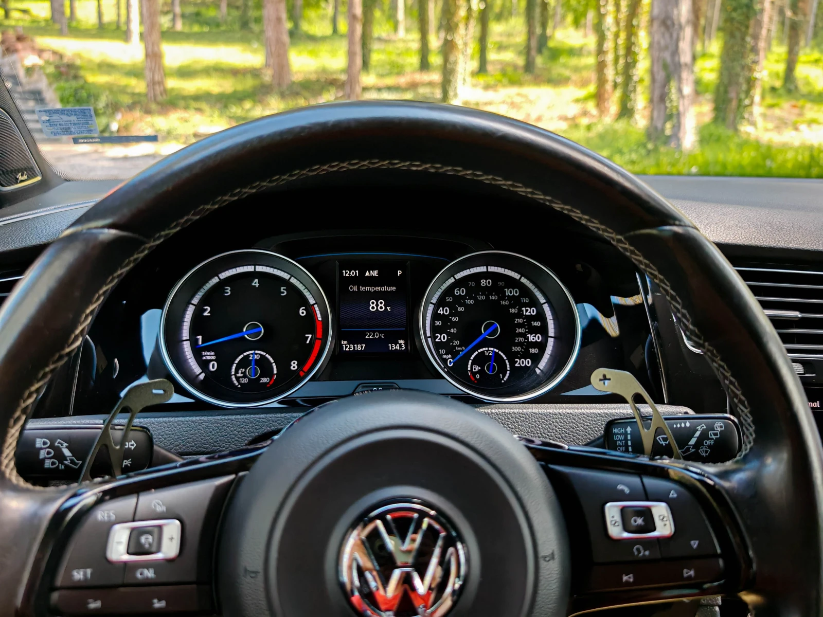 VW Golf R - изображение 8