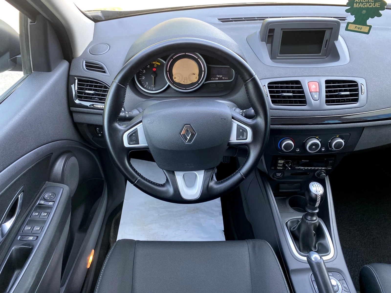 Renault Megane III 1.5dCi---БОНБОН--- - изображение 7