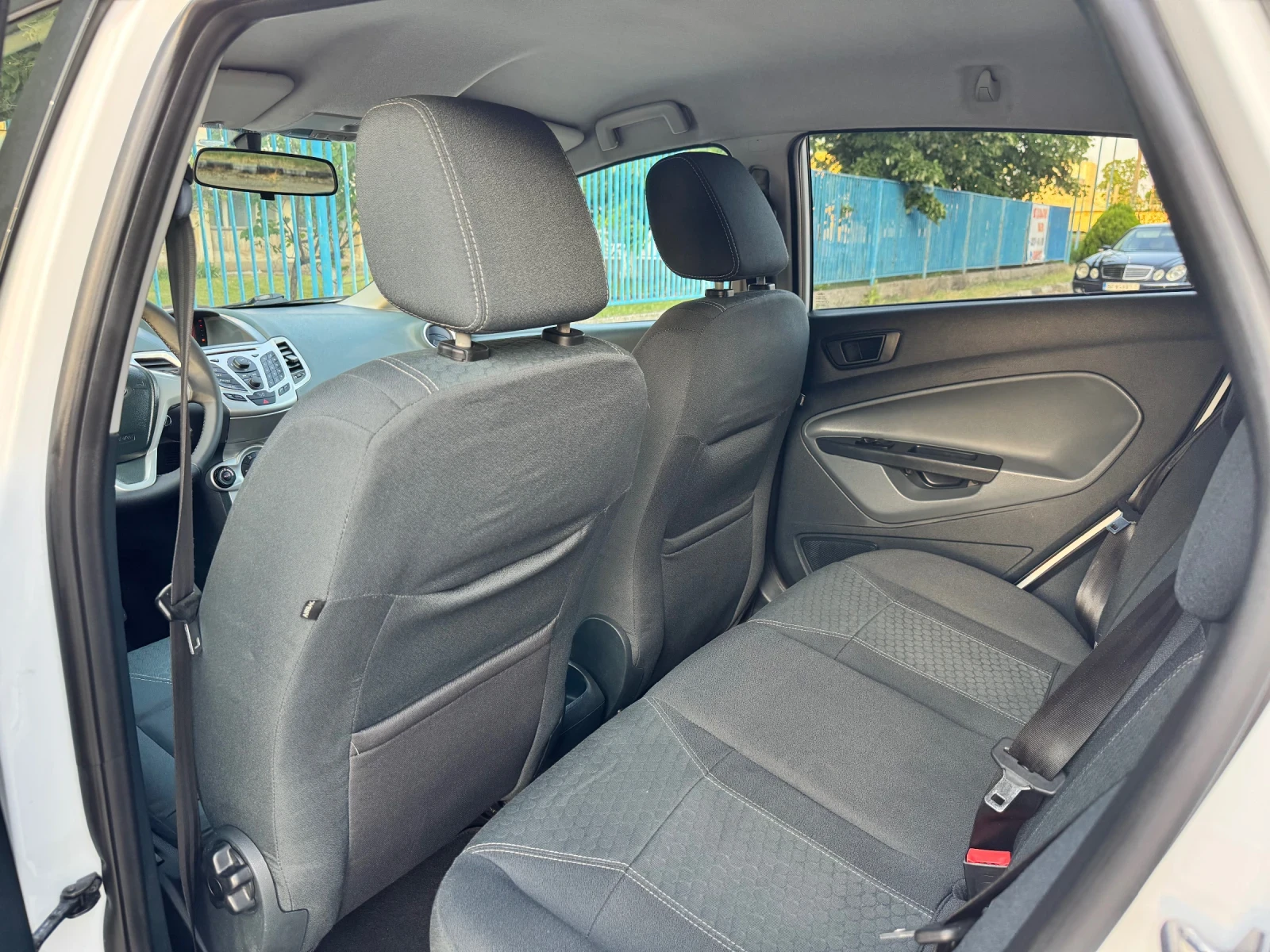 Ford Fiesta 1.6TDCi~90hp~ITALY | Mobile.bg — изображение 15