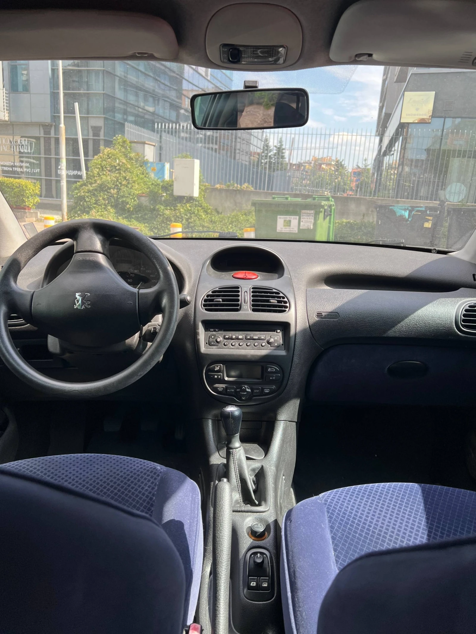 Peugeot 206 1.4i - изображение 4