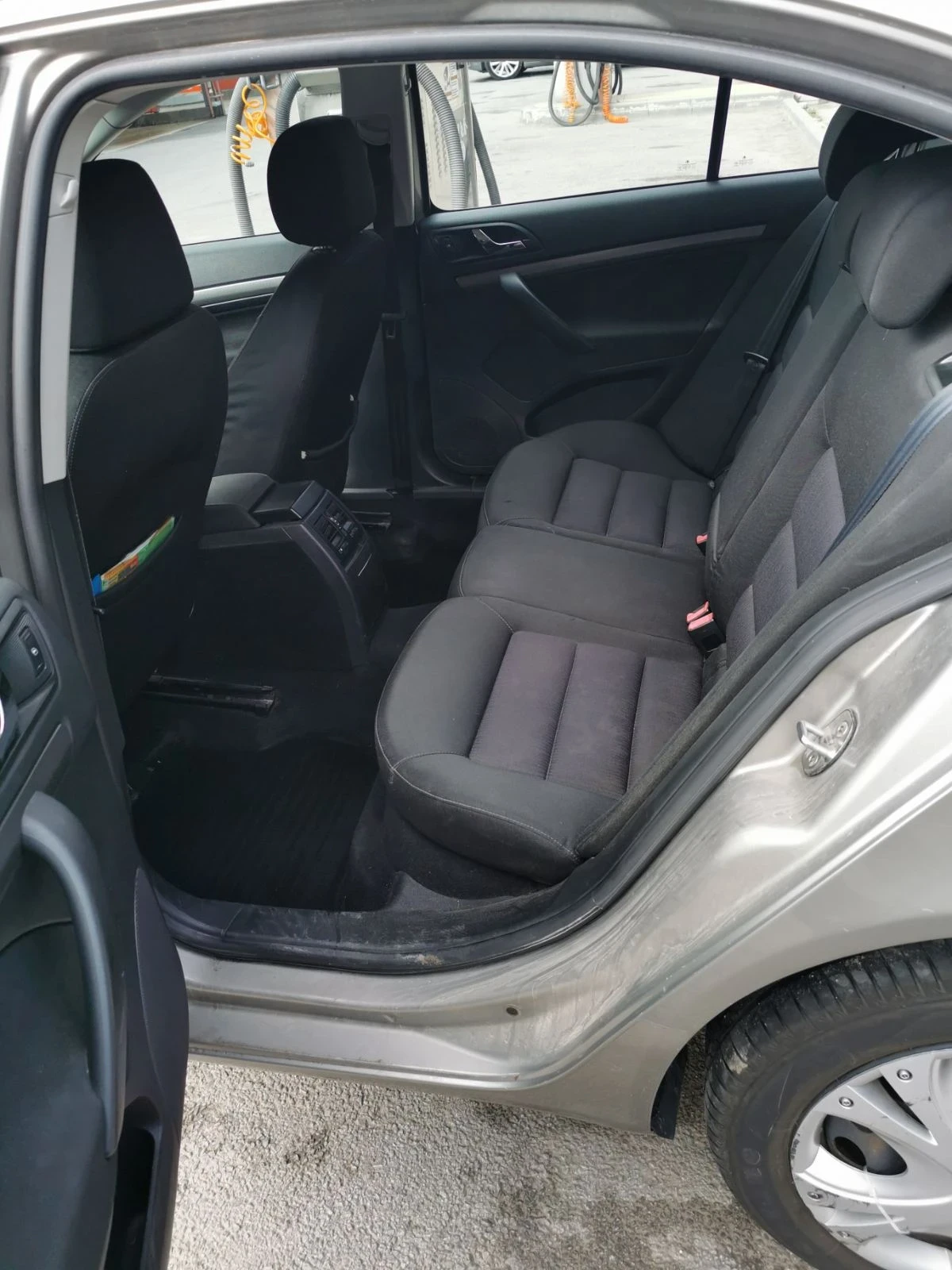 Skoda Octavia 2.0 TDI - изображение 9