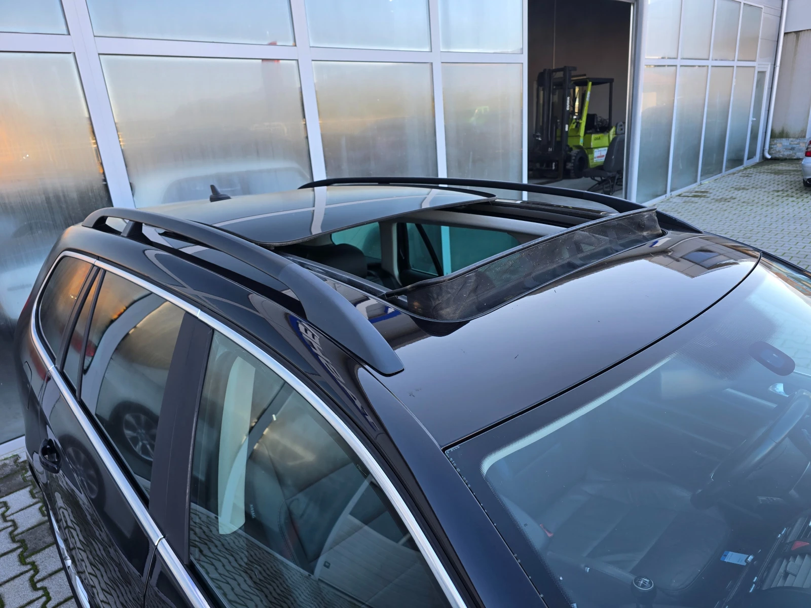 VW Golf Panorama!!Navi!!Xenon!!Top!! | Mobile.bg   3