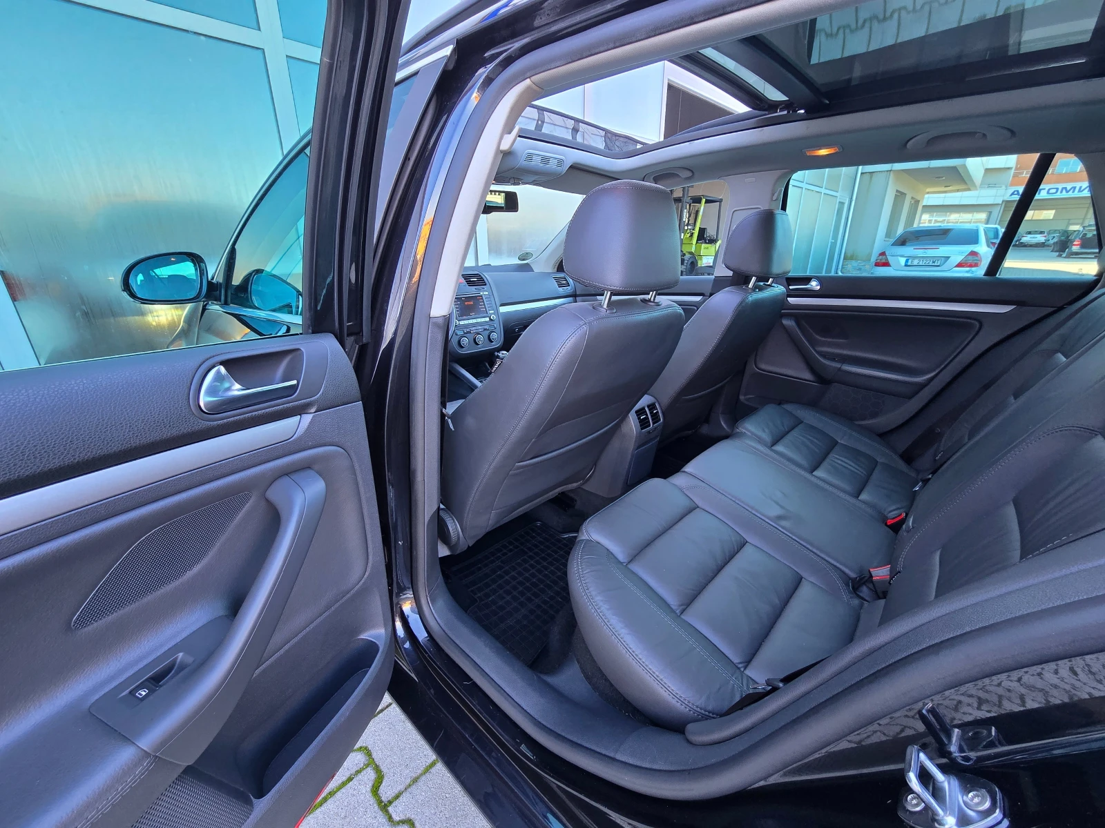 VW Golf Panorama!!Navi!!Xenon!!Top!! | Mobile.bg   12