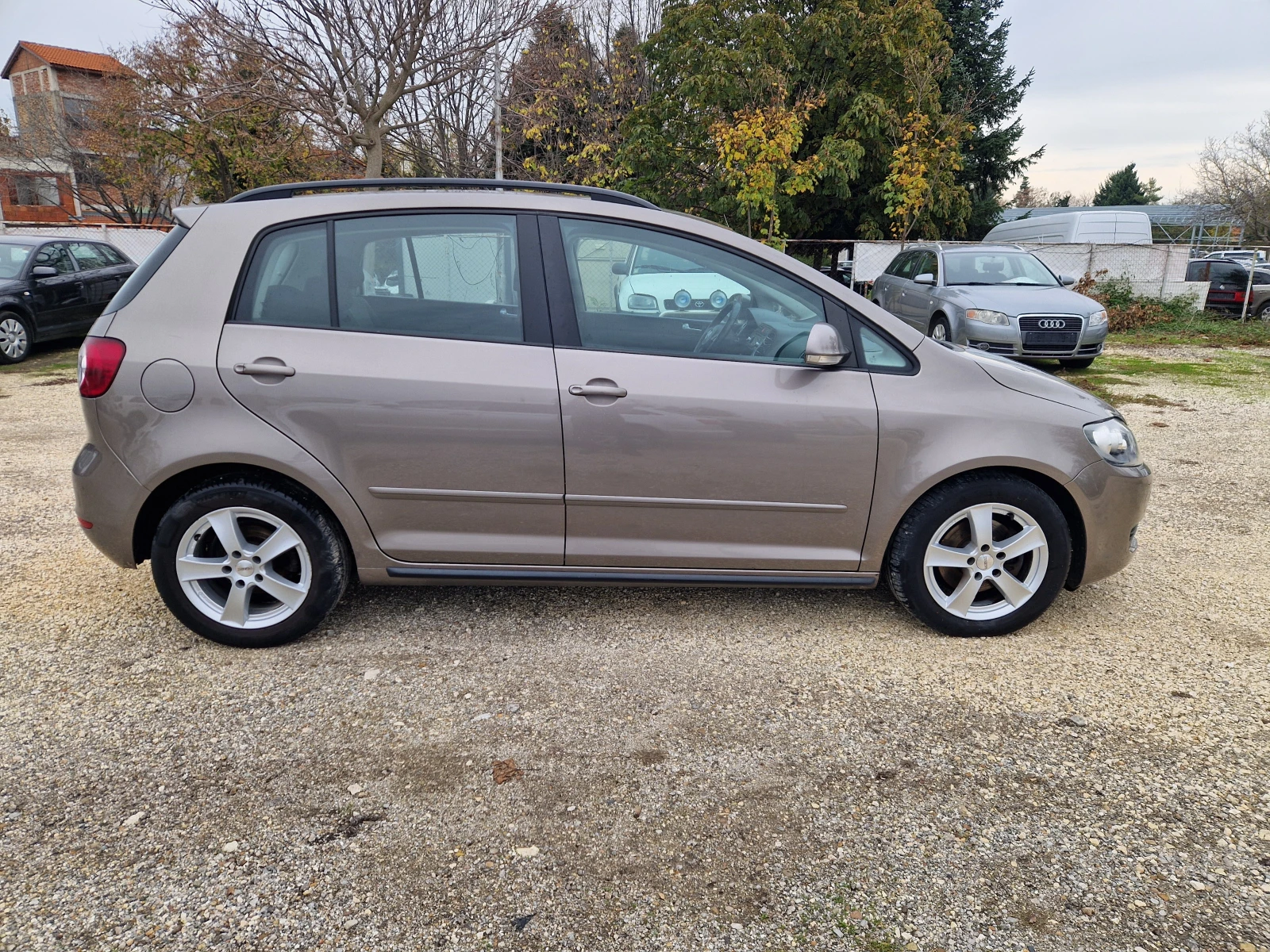 VW Golf Plus 2.0TDI/EURO-5 - изображение 4