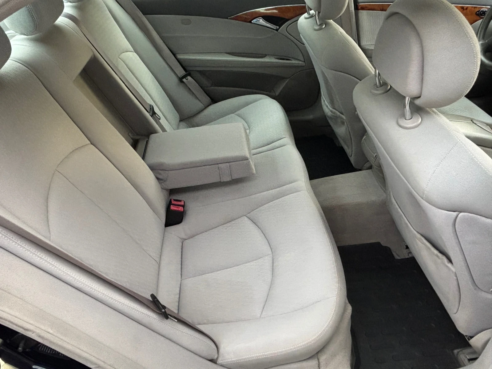 Mercedes-Benz E 240 184k �� / FULL SERVICE HISTORY | Mobile.bg � ����������� 3
