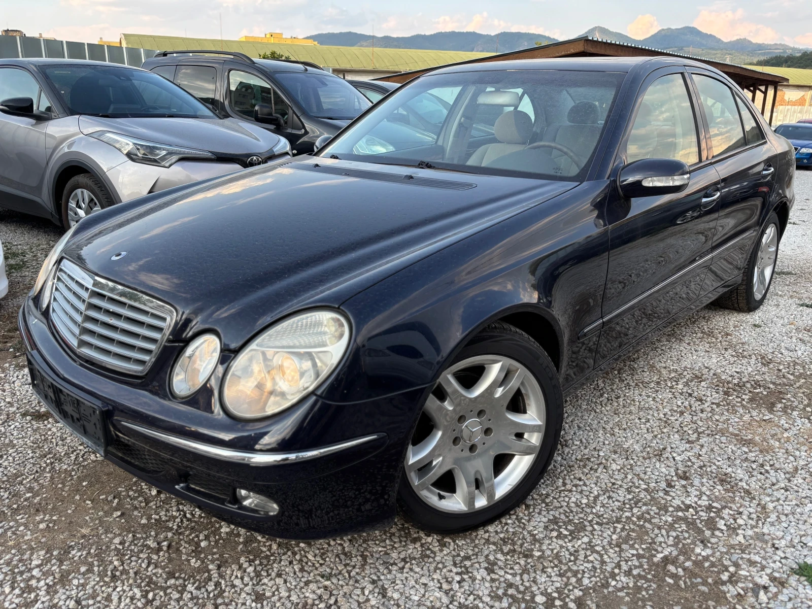 Mercedes-Benz E 240 184k км / FULL SERVICE HISTORY
