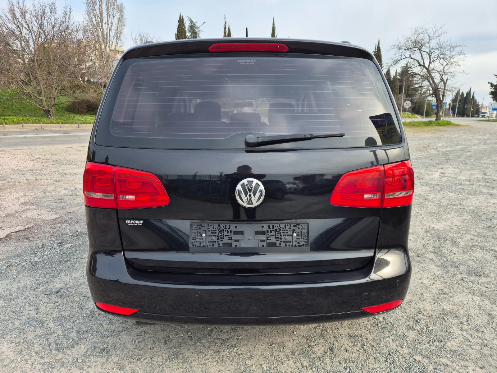 VW Touran 1.4i Фабр.Метан, снимка 4 - Автомобили и джипове - 53926727