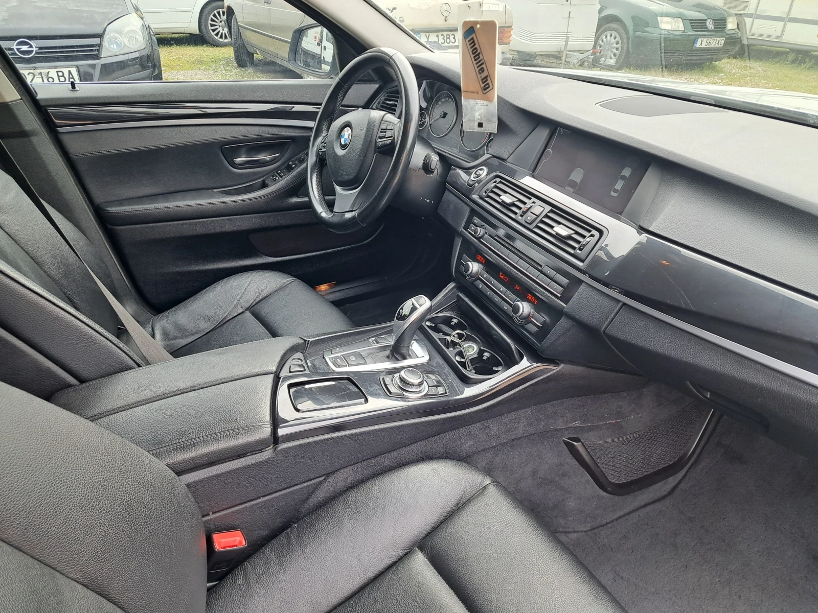 BMW 520, снимка 8 - Автомобили и джипове - 54163373