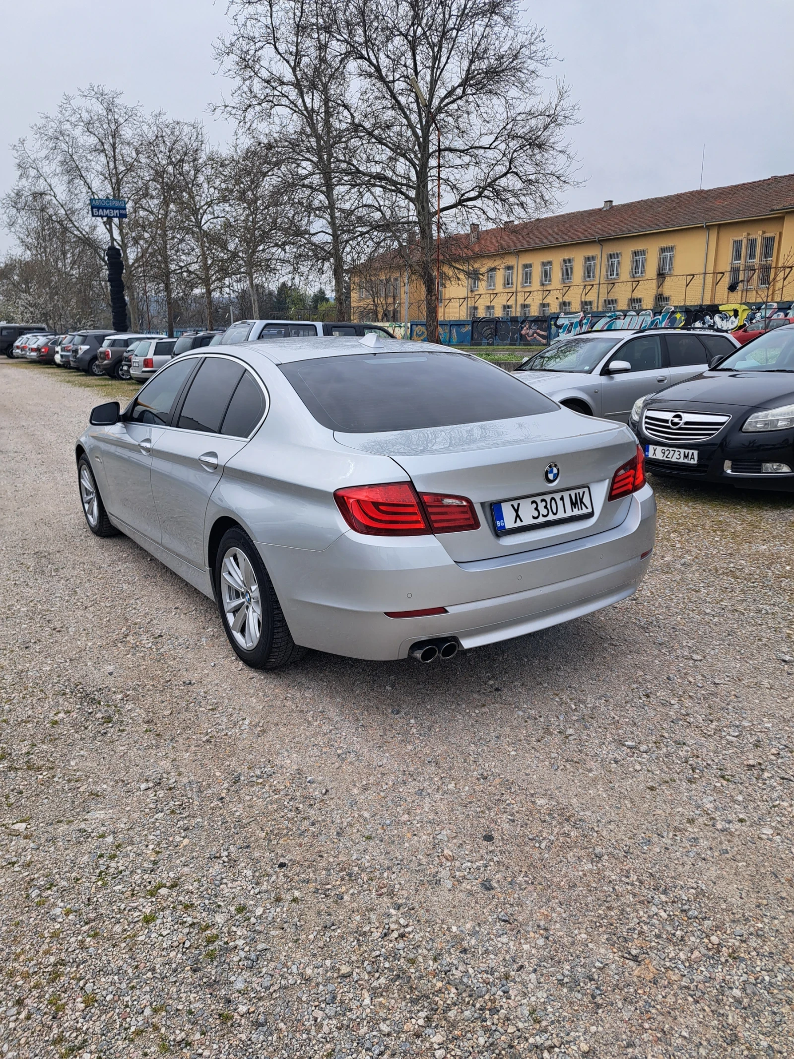 BMW 520, снимка 4 - Автомобили и джипове - 54163373