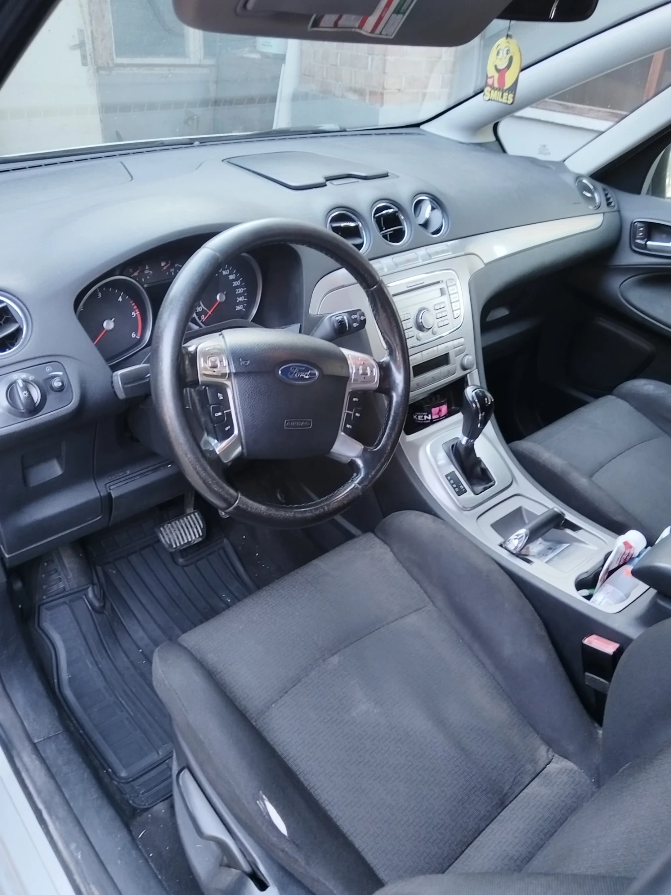 Ford S-Max 2.0TDCi, снимка 9 - Автомобили и джипове - 54443792