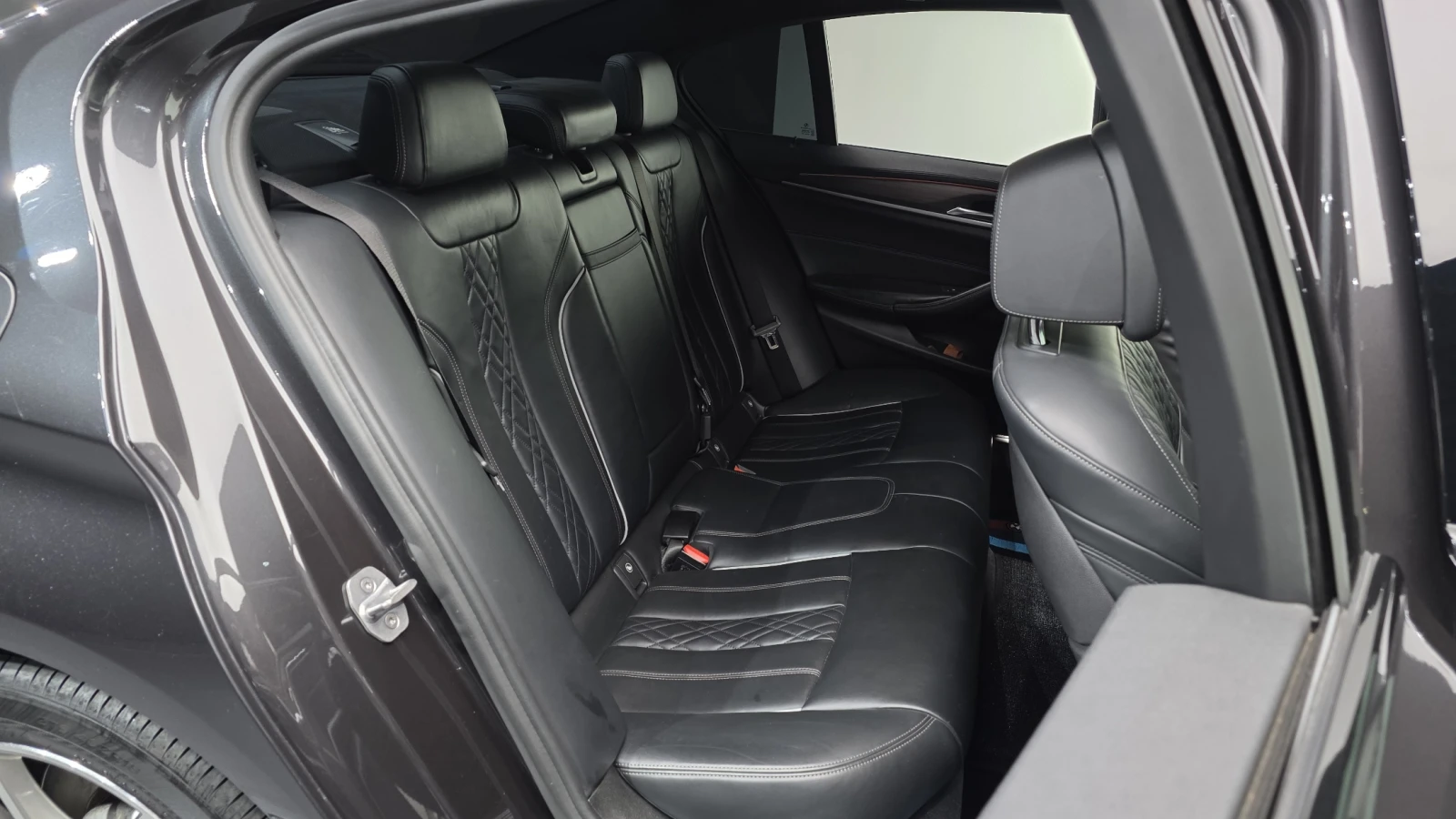 BMW 530 FACE LASER* M-PK* DISTRONIK* HEAD-UP* ������ ���� | Mobile.bg � ����������� 15