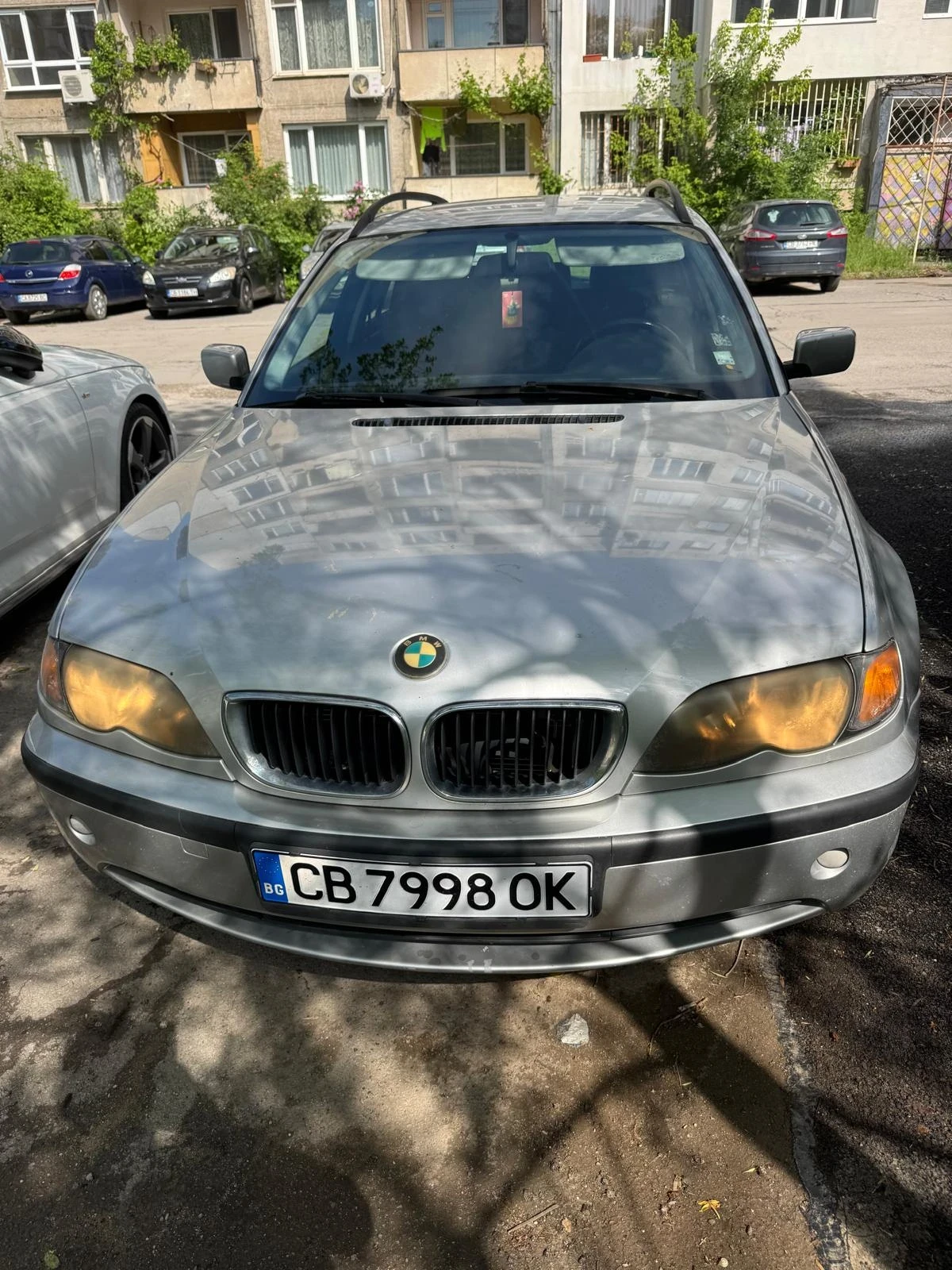 BMW 320