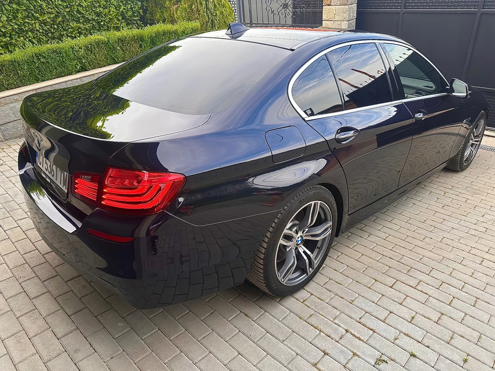 BMW 530 Facelift xdrive, снимка 5 - Автомобили и джипове - 54769018